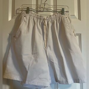 NWT Studio Works white shorts with tie. Size 14